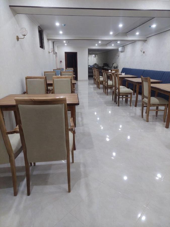 Jahongir Premium Hotel ซามาร์คันด์ ภายนอก รูปภาพ