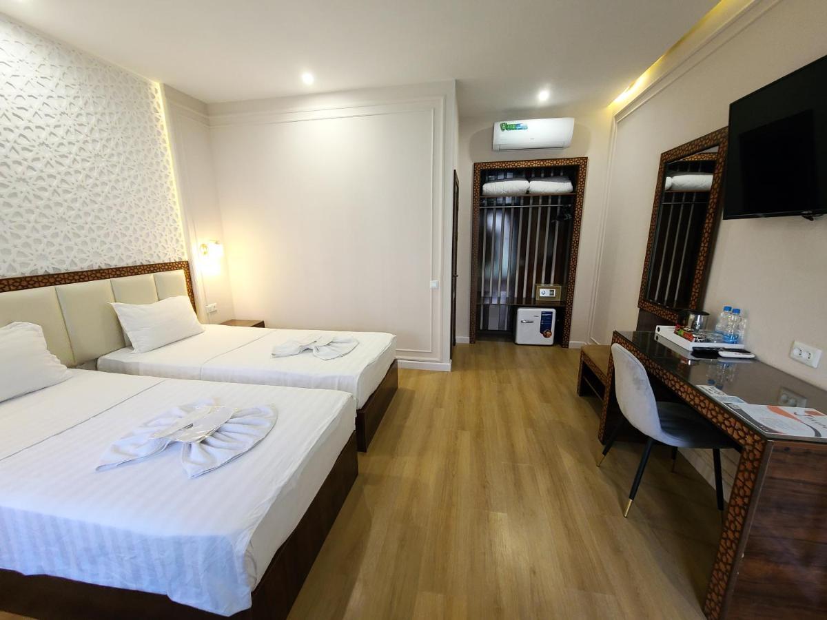 Jahongir Premium Hotel ซามาร์คันด์ ภายนอก รูปภาพ