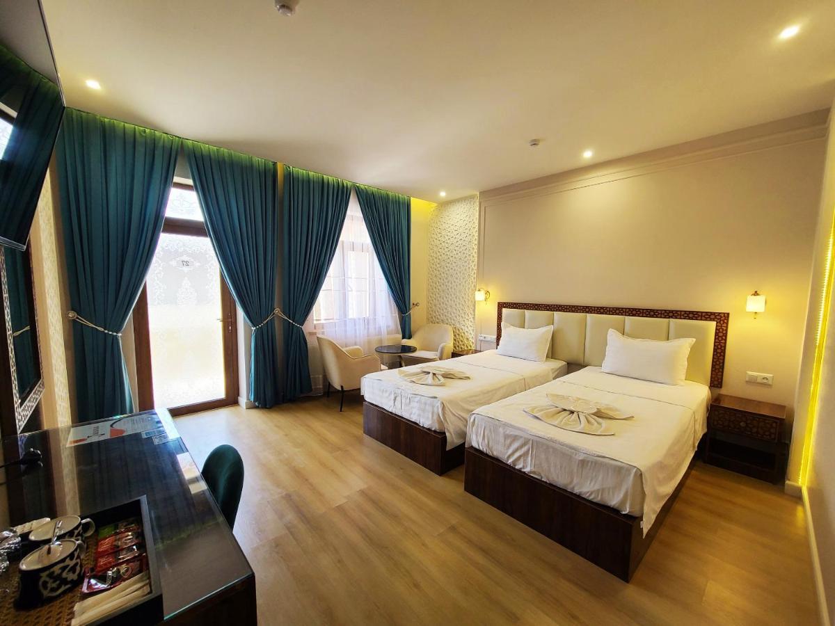 Jahongir Premium Hotel ซามาร์คันด์ ภายนอก รูปภาพ