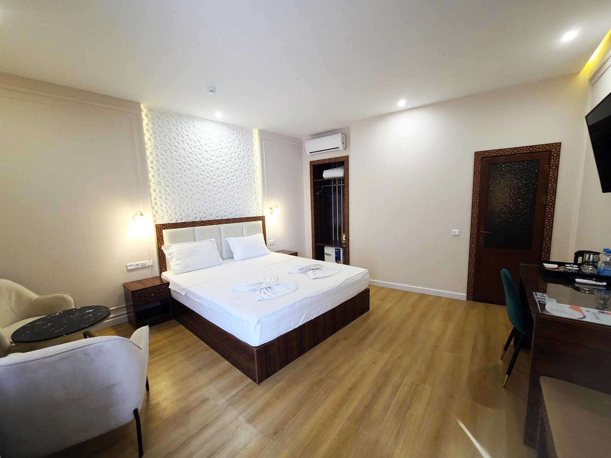 Jahongir Premium Hotel ซามาร์คันด์ ภายนอก รูปภาพ