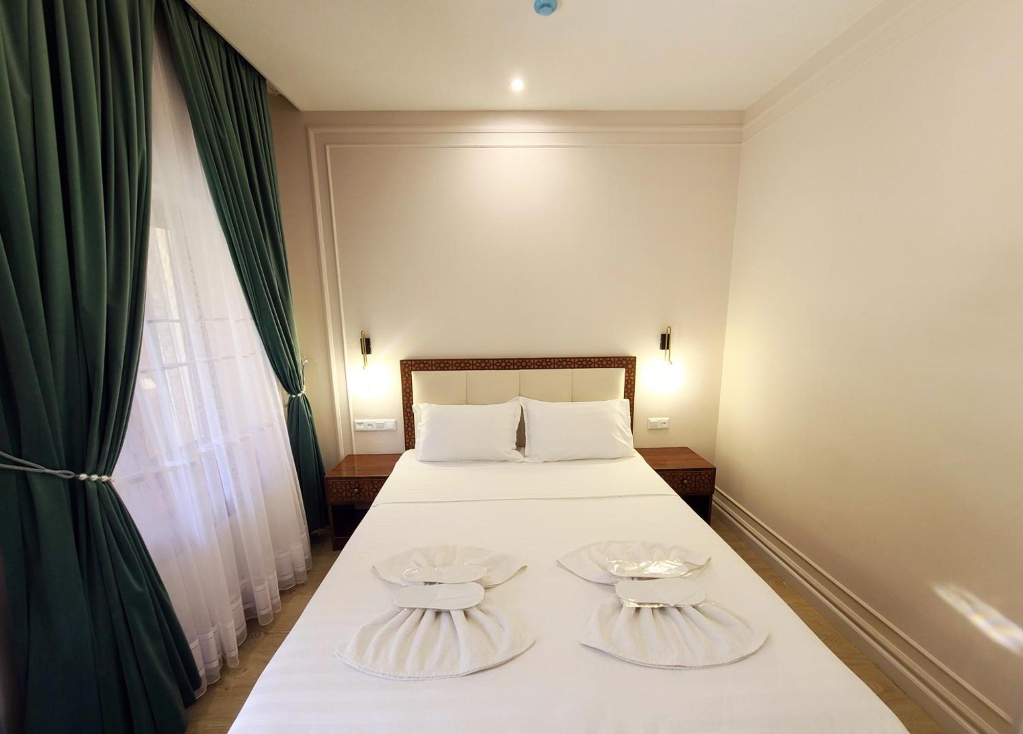 Jahongir Premium Hotel ซามาร์คันด์ ภายนอก รูปภาพ